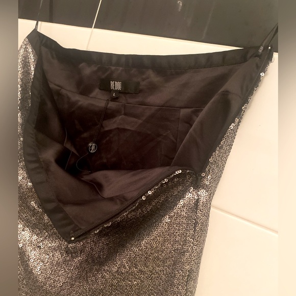 BEDO Femme Asymmetric Skirt Women Large Black & Silver sequined Zip Up Lined - Picture 3 of 4